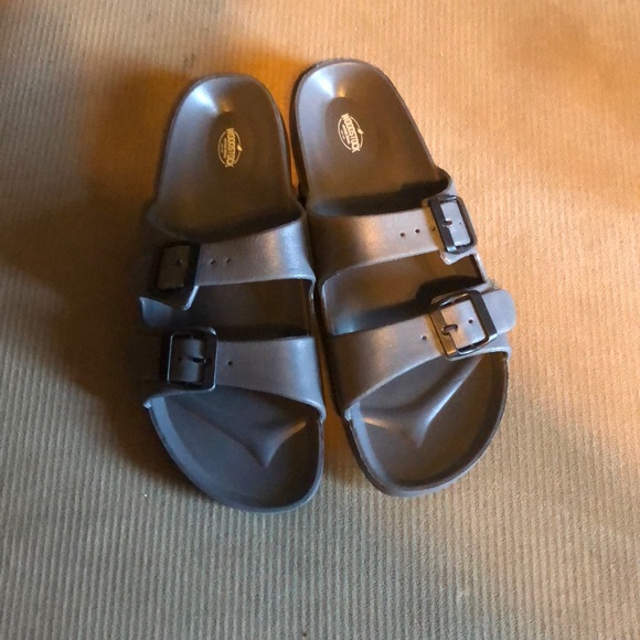 mens woodstock sandals